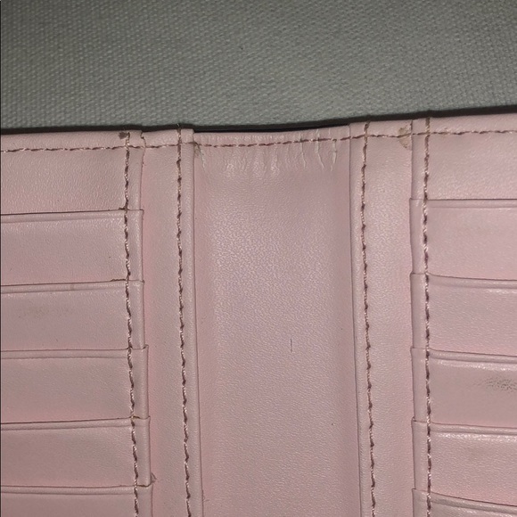 Kate Spade Wallet. In good condition - Picture 4 of 4